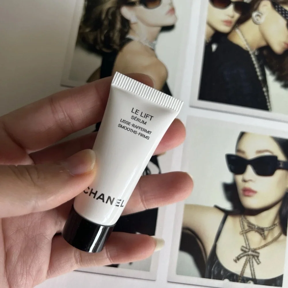 Chanel Le Lift Serum 0.17 Oz / 5 ml Sample Size
